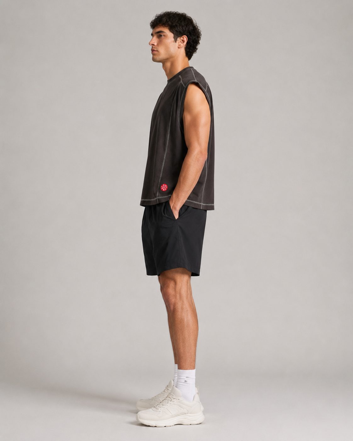 Tank top with seams